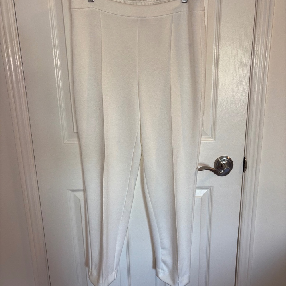 ELIE TAHARI PANTS🤍